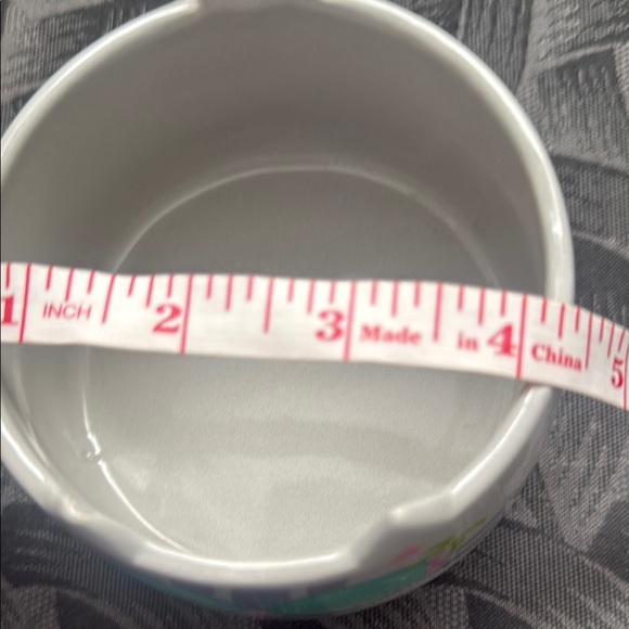 Collector's Arlington Cat Mug with Sunglasses Design - Picture 7 of 9